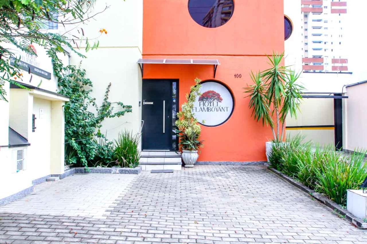 Hotel Flamboyant Taubaté Exterior foto