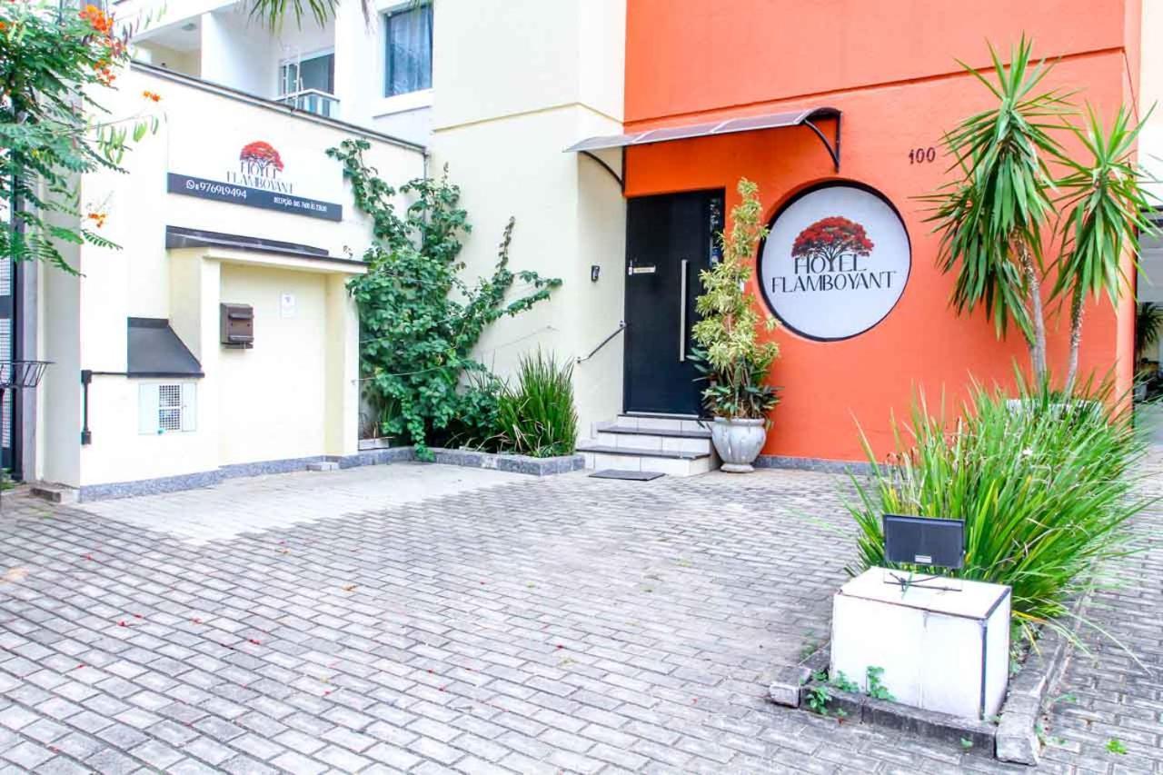 Hotel Flamboyant Taubaté Exterior foto